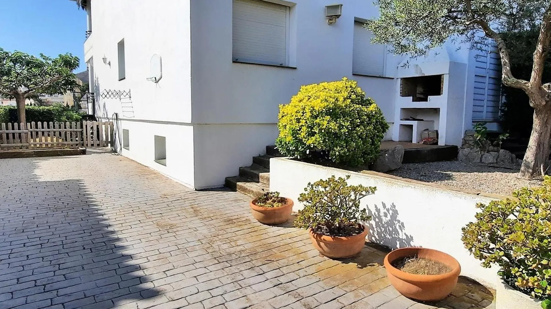 Apartamento Tranquilo Con Terraza Y Jardin Cerca De La Playa - Es-170-47 Llança 0*,  스페인